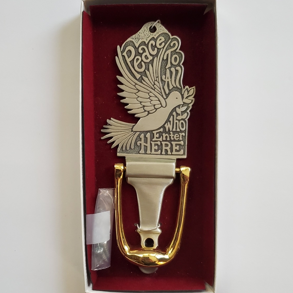 Pewter Two Tone Doorknocker (NWOT)